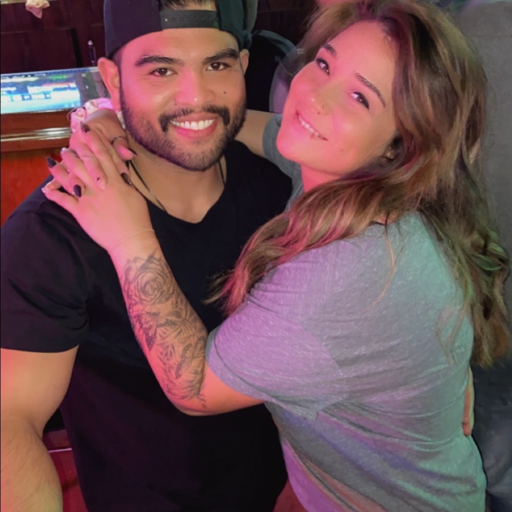 Meet your Posher, Kayla